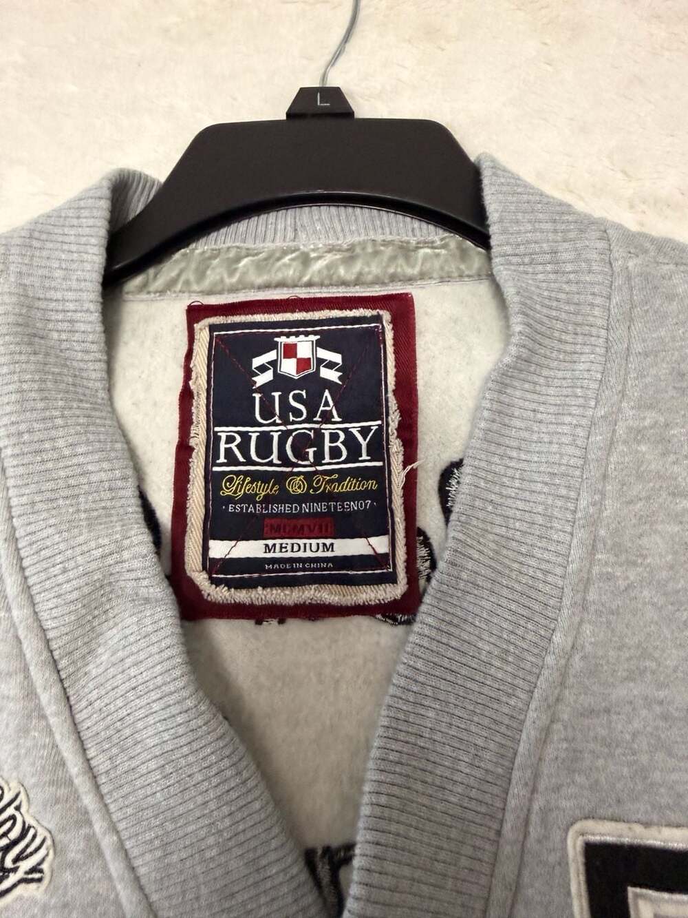 USA Rugby Cardigan Sweater Size Medium Gray R7 Varsity - Picture 2 of 8